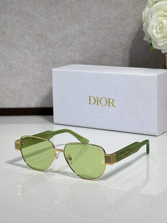 Picture of Dior Sunglasses _SKUfw76512163fw